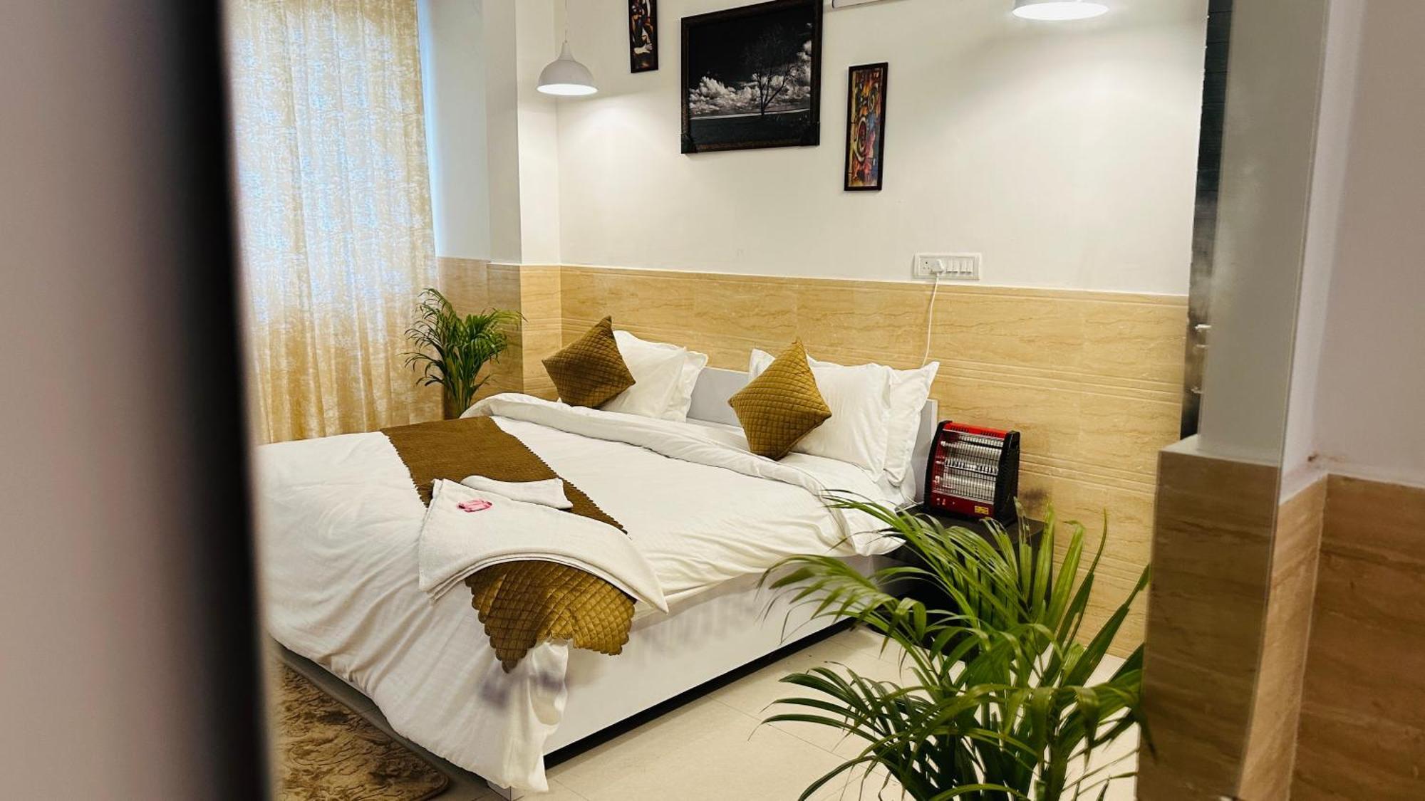 Hotel Relax In - Noida Sector 18 Exterior foto