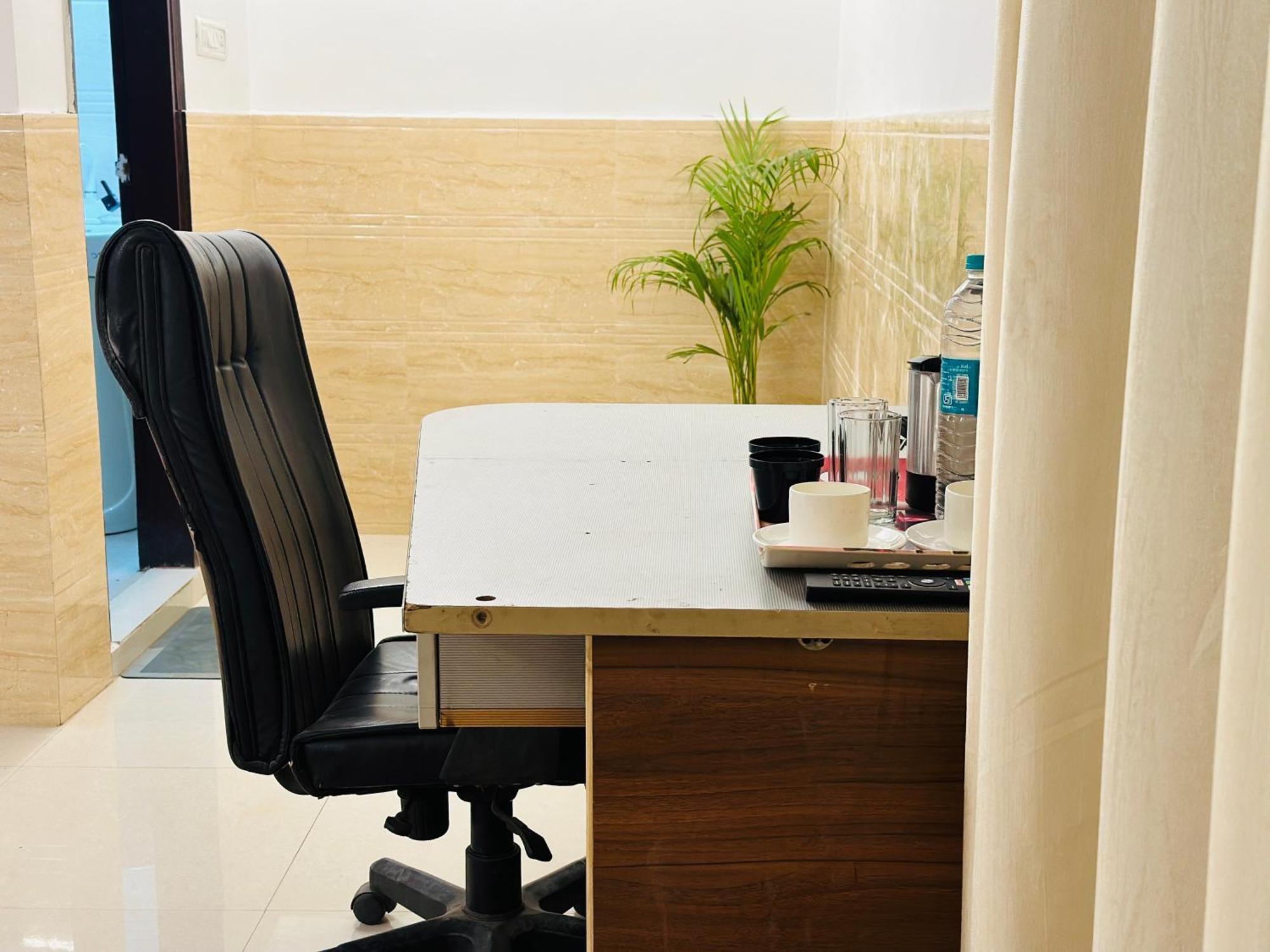 Hotel Relax In - Noida Sector 18 Exterior foto